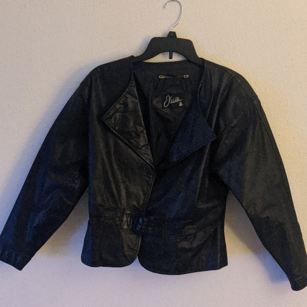 girls retro black leather jacket like new